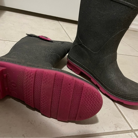 Girl’s rain boot - Picture 3 of 4